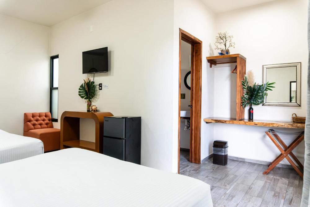 Superior Family Room at Hotel Brisas Bacalar, photo 3